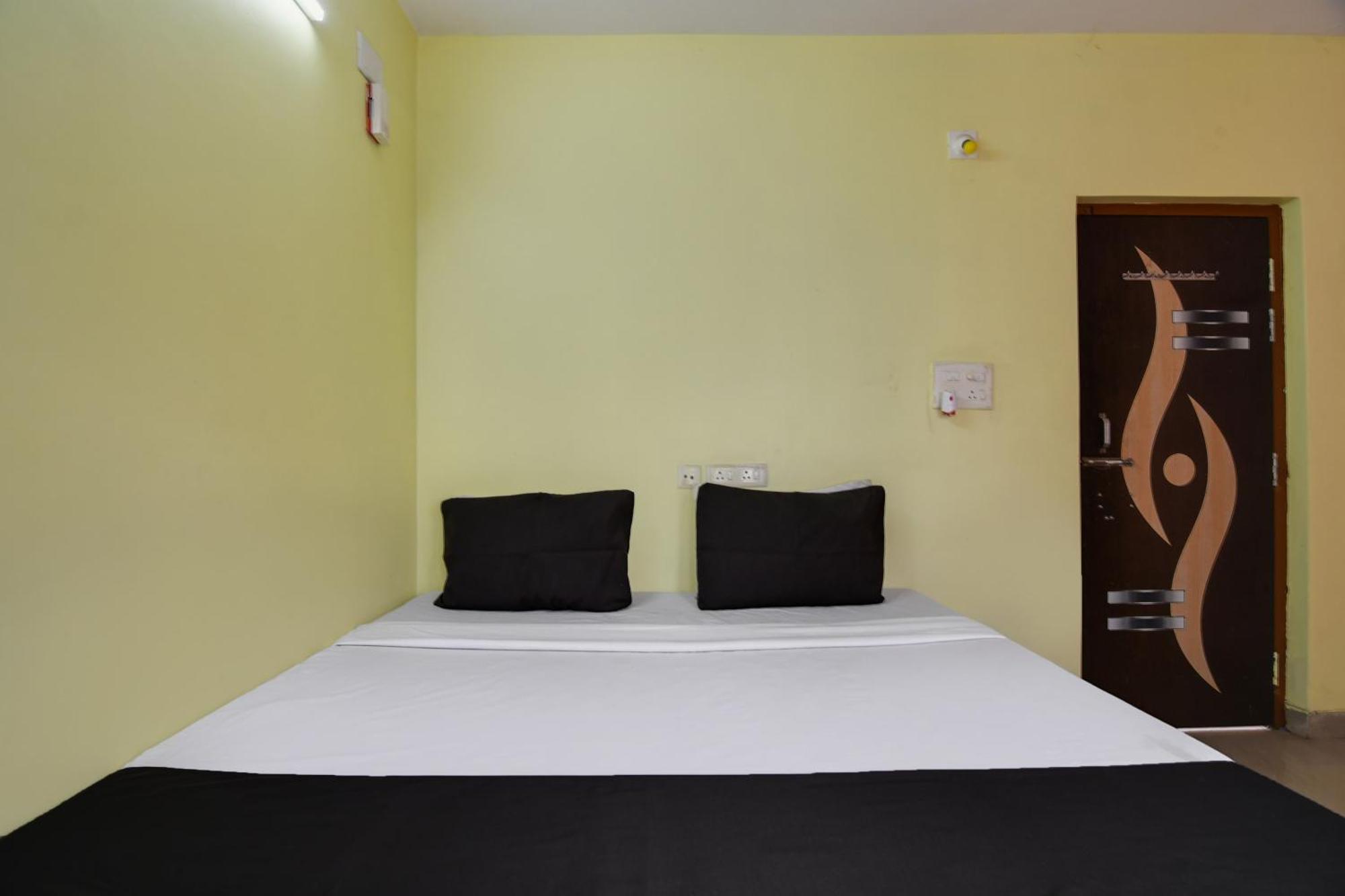 Hotel O Shree Balaji Hotel Salt Lake City Exterior photo